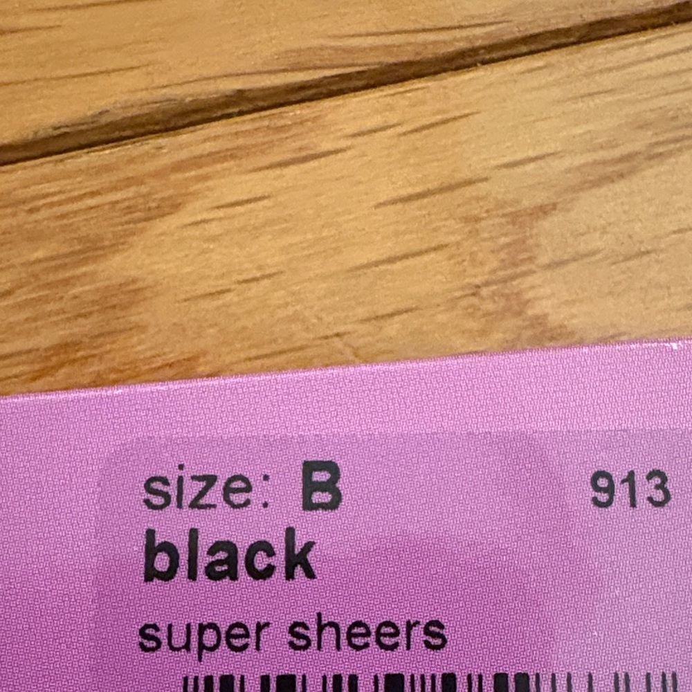 SPANX Super Shaping Sheers in Black - Picture 3 of 7